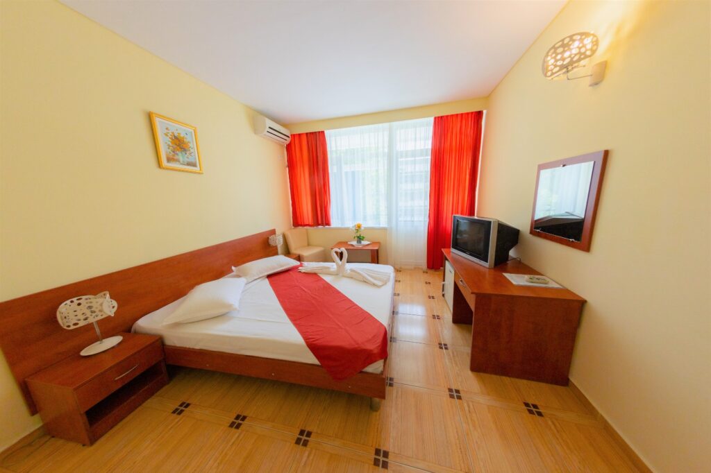 Cameră spațioasă – Hotel Callatis Neptun